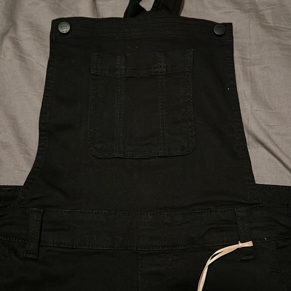 Brand new overalls - Picture 2 of 2